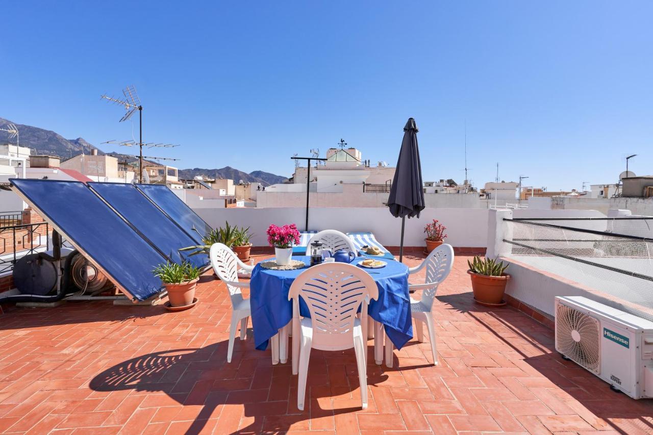 Casa Carmen Apartment Нерха Екстериор снимка