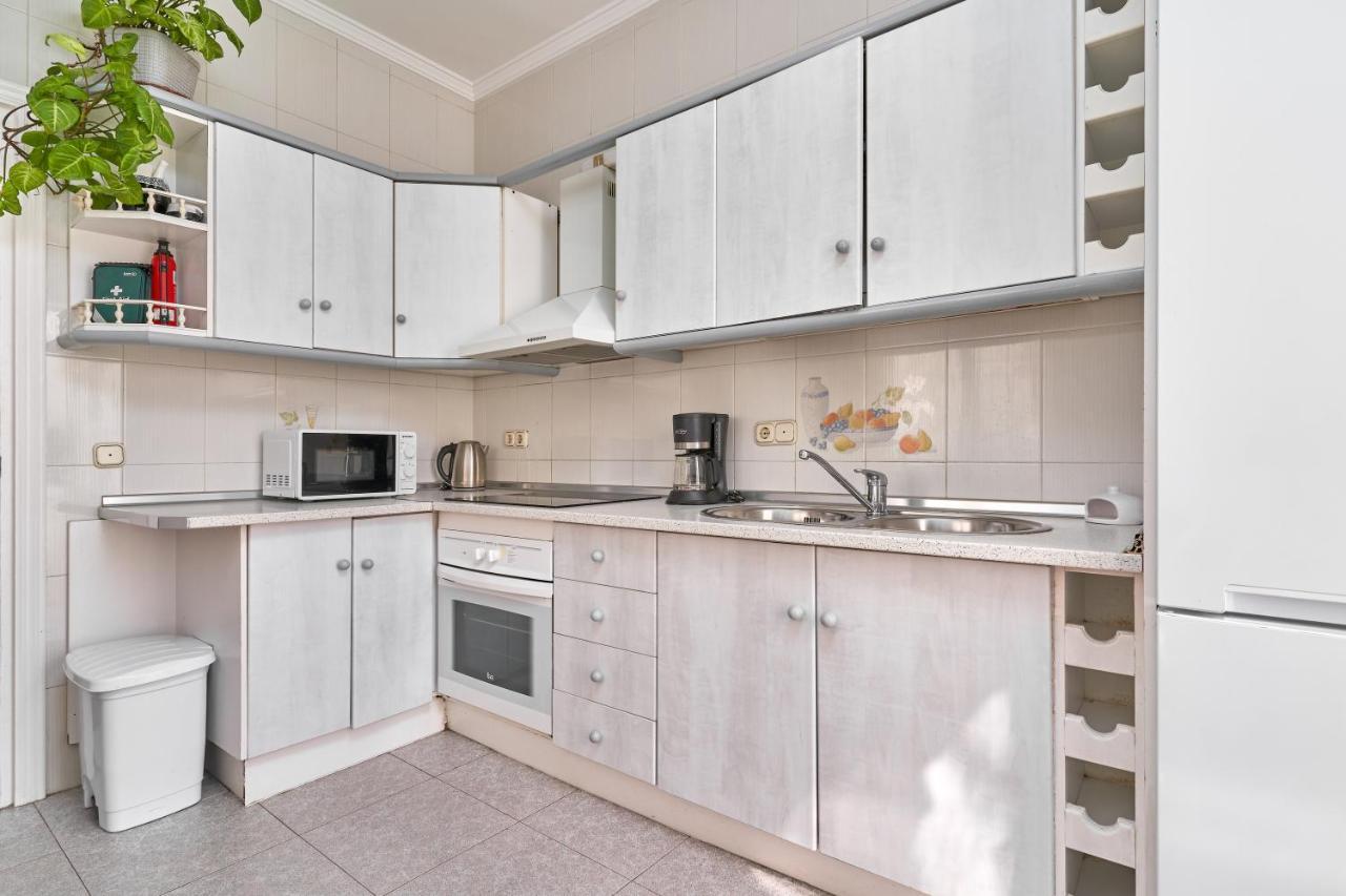 Casa Carmen Apartment Нерха Екстериор снимка