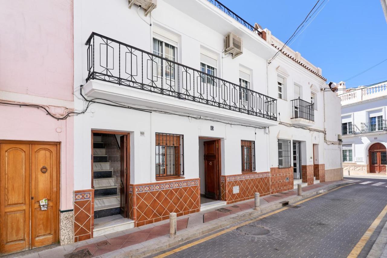 Casa Carmen Apartment Нерха Екстериор снимка
